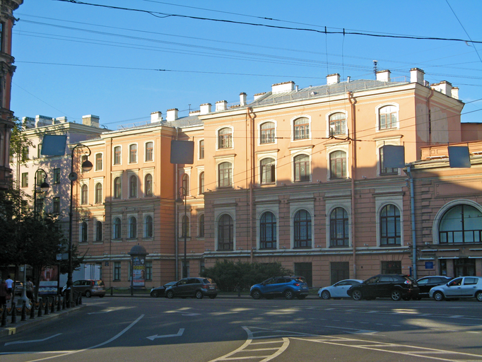 Институт принцессы Ольденбургской)